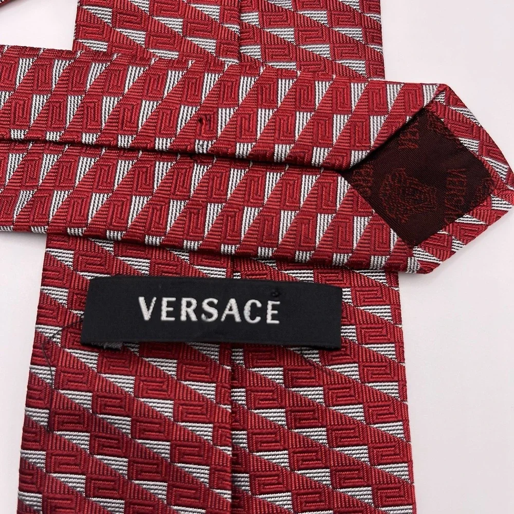 VERSACE Tie Geometric Print *FLAW* Burgundy/Silver Silk